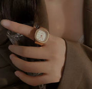 Reloj/Anillo Cuadrado